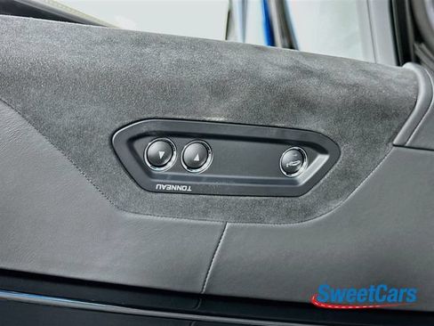 Used 2022 McLaren 720S Spider RWD image 40