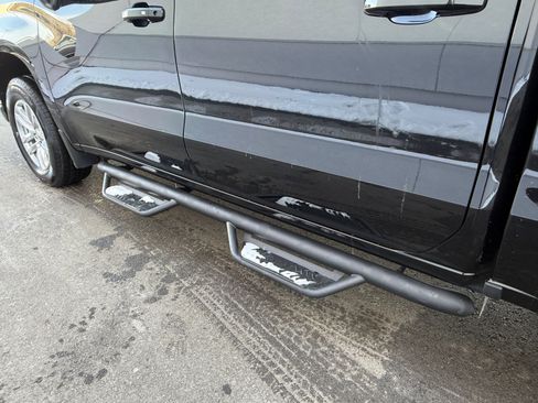 Used 2020 Chevrolet Silverado 1500 LT w/ All-Star Edition image 17