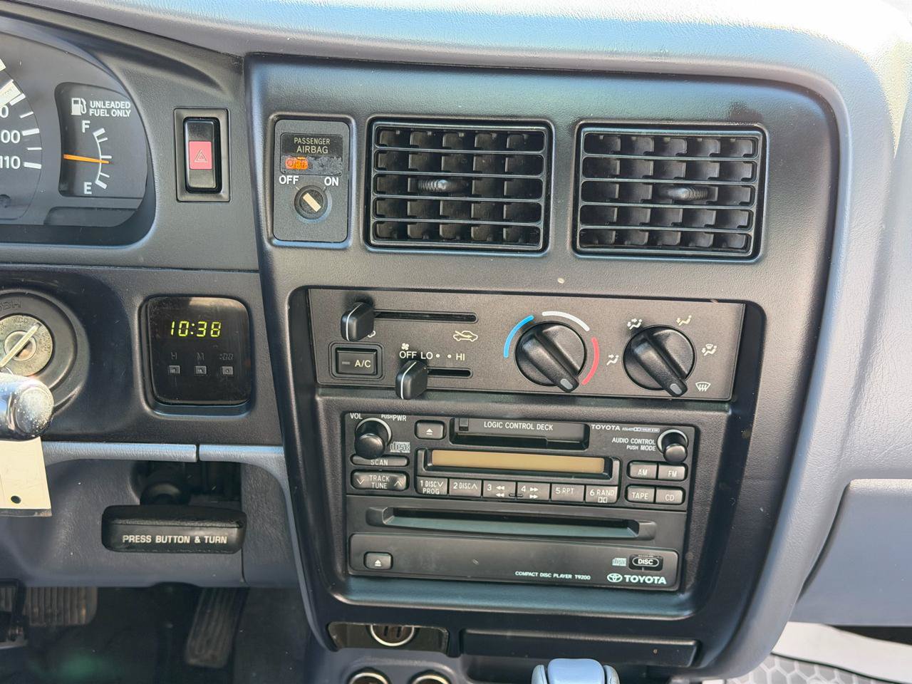 Used 1999 Toyota Tacoma 4x4 Xtracab V6 w/ SR5 Pkg image 22