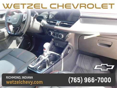 New 2026 Chevrolet TrailBlazer RS w/ Convenience Package AWD/4WD image 19