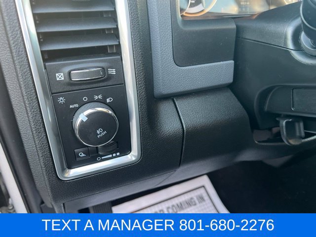 Used 2019 RAM 1500 Classic SLT AWD/4WD image 24