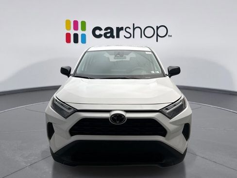 Used 2024 Toyota RAV4 LE image 8