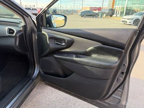 Used 2018 Nissan Murano SL image 23