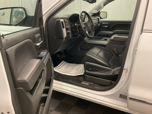 Used 2018 Chevrolet Silverado 1500 LTZ Z71 w/ LTZ Plus Package AWD/4WD image 16