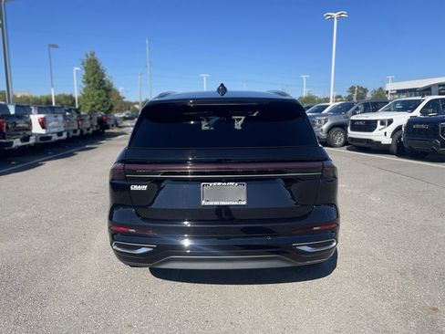 Used 2024 Lincoln Nautilus Black Label image 6