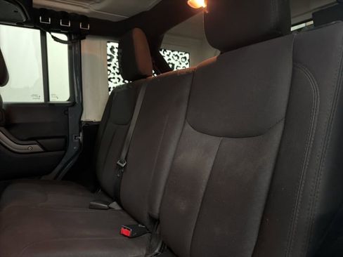 Used 2015 Jeep Wrangler Unlimited Sport w/ Quick Order Package 24S image 20