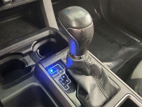 Used 2023 Toyota Tacoma TRD Off-Road image 29