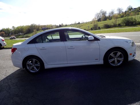 Used 2013 Chevrolet Cruze LT w/ Enhanced Safety Package image 8