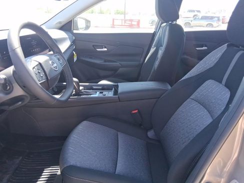 New 2026 Nissan Sentra SV w/ SV Convenience Package FWD image 21