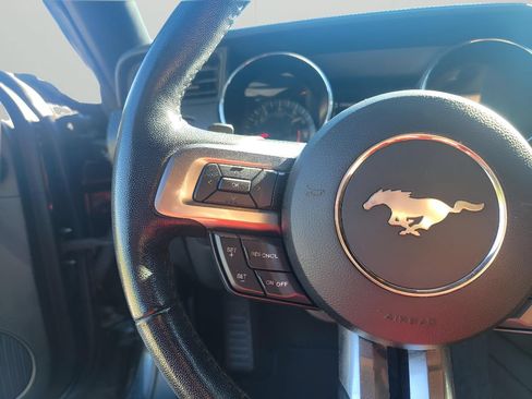 Used 2017 Ford Mustang Convertible RWD image 14