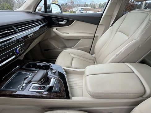 Used 2019 Audi Q7 3.0T Premium Plus w/ Premium Plus Package image 25
