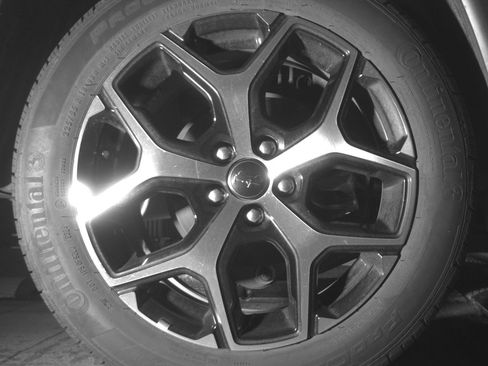 Used 2025 Jeep Compass Limited image 15