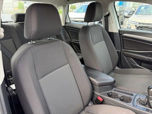 Used 2019 Volkswagen Jetta S FWD image 13