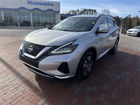 Used 2020 Nissan Murano SV image 32