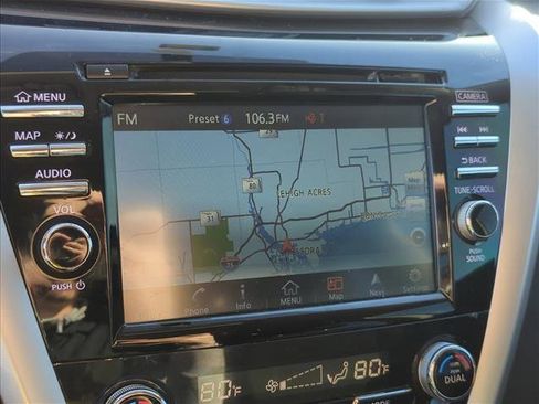 Used 2017 Nissan Murano S w/ Navigation Package image 15