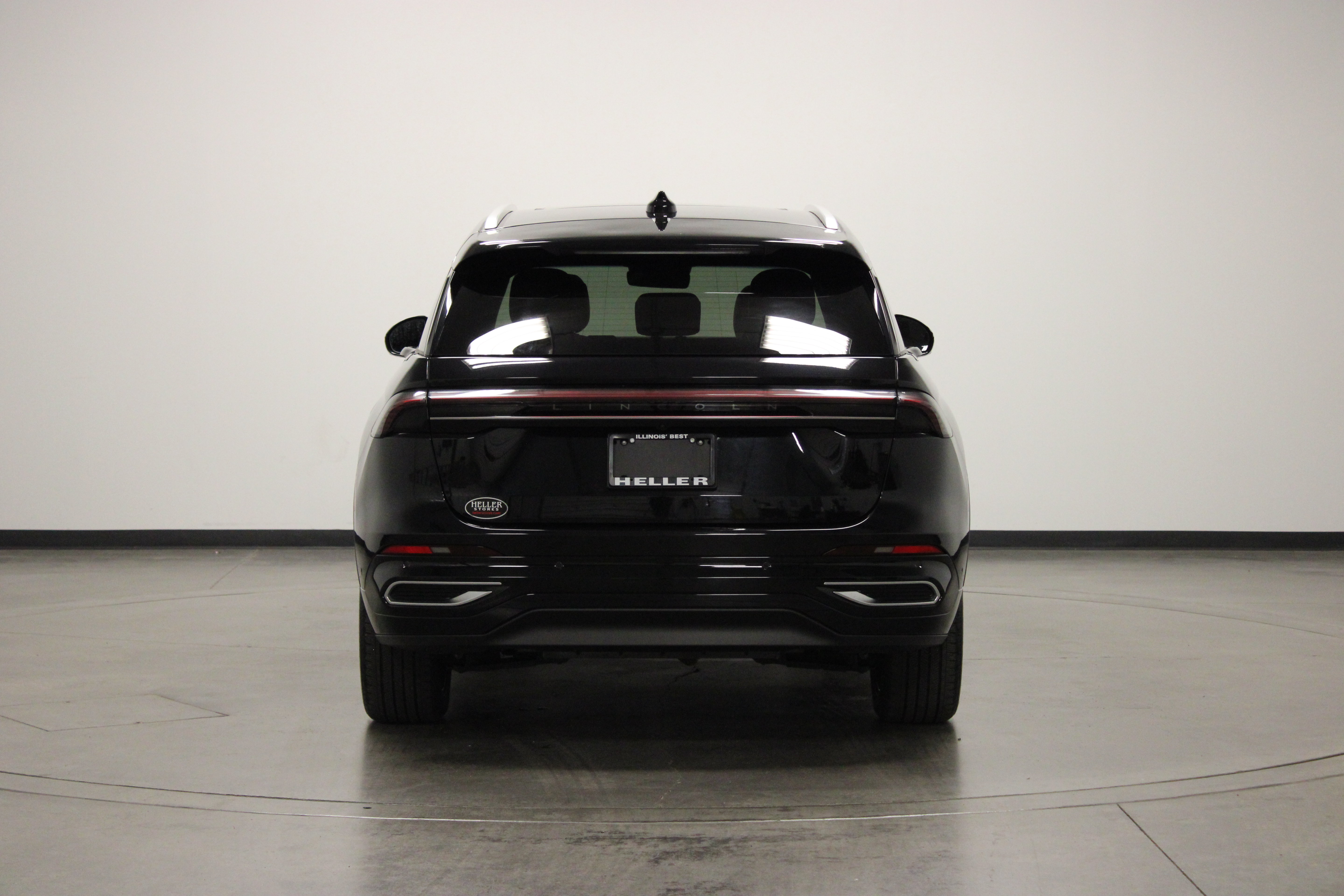 Used 2024 Lincoln Nautilus Black Label AWD/4WD image 7