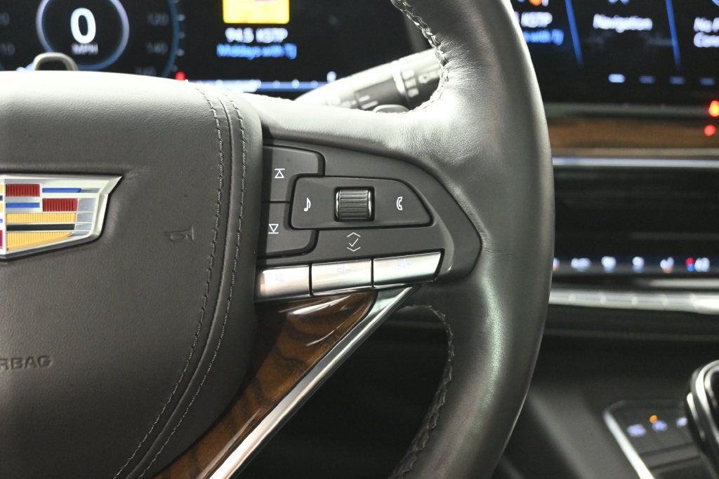 Used 2024 Cadillac Escalade Sport Platinum w/ LPO, ONYX Package AWD/4WD image 42