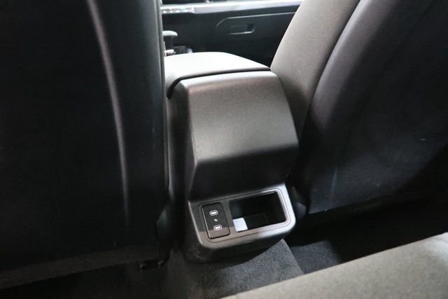 Used 2025 Kia K4 FWD image 30