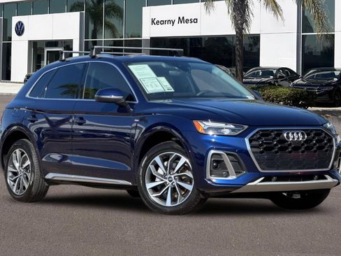 Used 2022 Audi Q5 2.0T Premium Plus w/ Premium Plus Package image 2