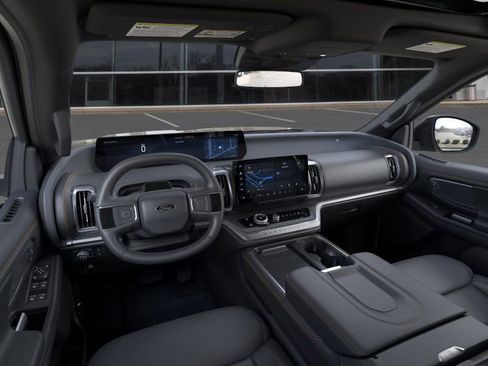 New 2026 Ford Expedition Tremor image 9