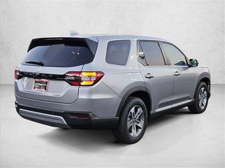 New 2025 Honda Pilot EX-L video 2