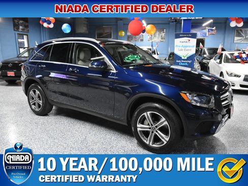 Used 2019 Mercedes-Benz GLC 300 GLC300 4MATIC w/ Premium Package image 1