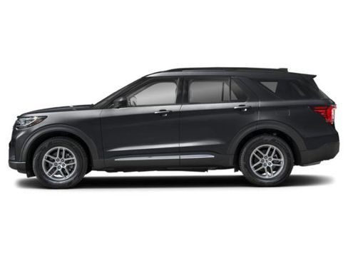 New 2026 Ford Explorer Active image 2