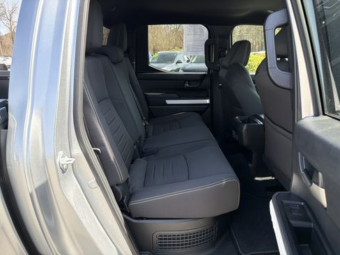 Certified 2024 Toyota Tacoma TRD Off-Road w/ TRD Off Road Upgrade Package image 28