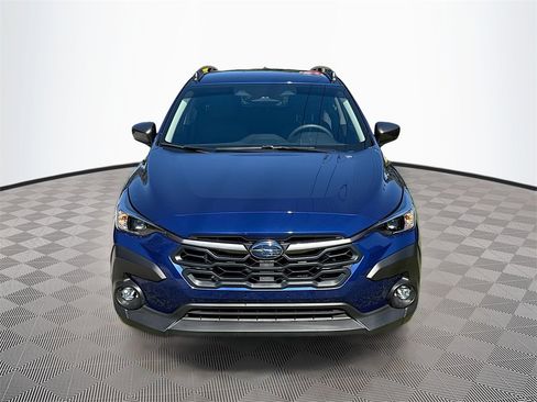 Used 2024 Subaru Crosstrek 2.0i Premium image 2