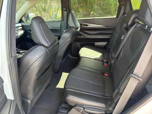 Used 2026 INFINITI QX60 Luxe FWD image 29