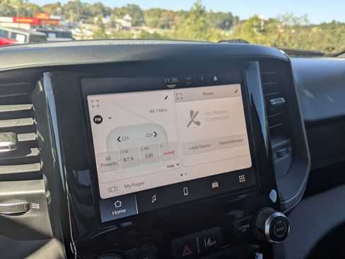 Used 2025 RAM 1500 Classic Warlock image 15