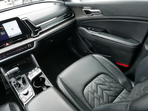 Certified 2023 Kia Sportage X-Pro Prestige image 11
