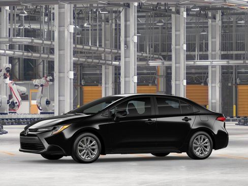 New 2026 Toyota Corolla LE FWD image 3