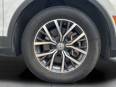 Used 2021 Volkswagen Tiguan S FWD image 29
