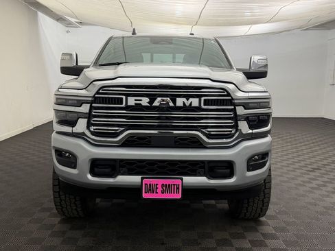 Used 2026 RAM 2500 Laramie AWD/4WD image 6