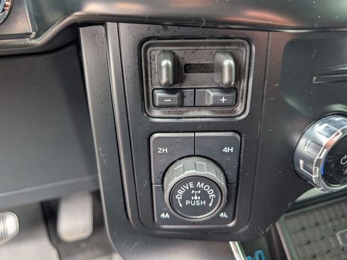 Used 2024 Ford F150 Raptor AWD/4WD image 16