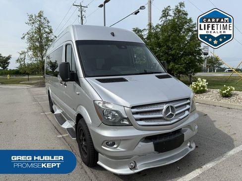 Used 2016 Mercedes-Benz Sprinter 3500 image 1