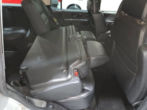 Used 2004 Land Rover Discovery SE image 76