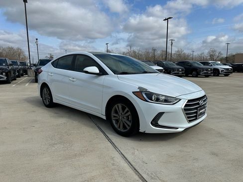 Used 2018 Hyundai Elantra Value Edition image 3