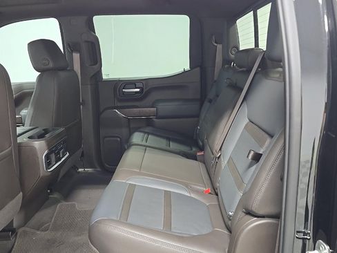 Used 2021 GMC Sierra 1500 Denali w/ Driver Alert Package II AWD/4WD image 10