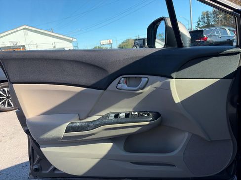Used 2012 Honda Civic LX image 19