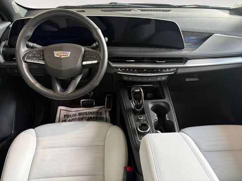 Certified 2024 Cadillac XT4 Sport AWD/4WD image 8