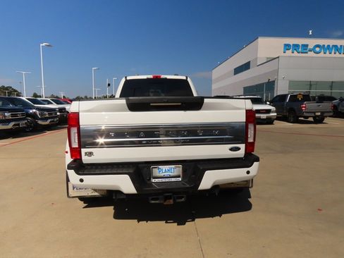 Used 2022 Ford F450 Platinum w/ FX4 Off-Road Package image 13