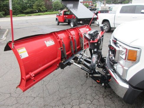 Used 2022 Ford F550 4x4 Regular Cab Super Duty image 44
