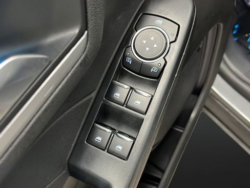 Used 2024 Ford Escape Platinum AWD/4WD image 21