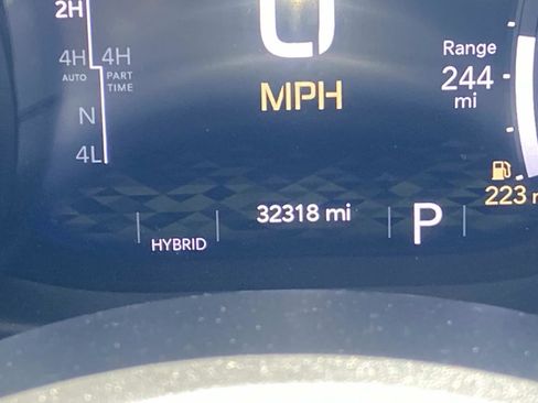 Used 2023 Jeep Wrangler Unlimited Sahara w/ Cold Weather Group AWD/4WD image 43