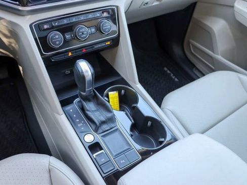 Used 2018 Volkswagen Atlas SEL image 45