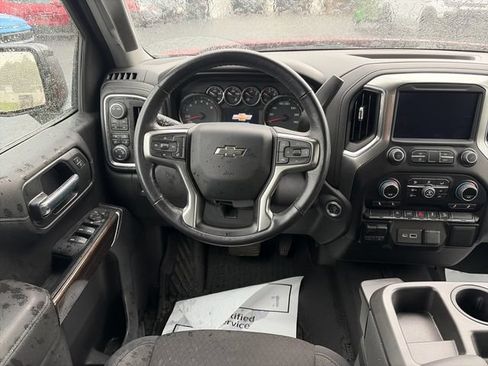 Used 2021 Chevrolet Silverado 1500 RST AWD/4WD image 13
