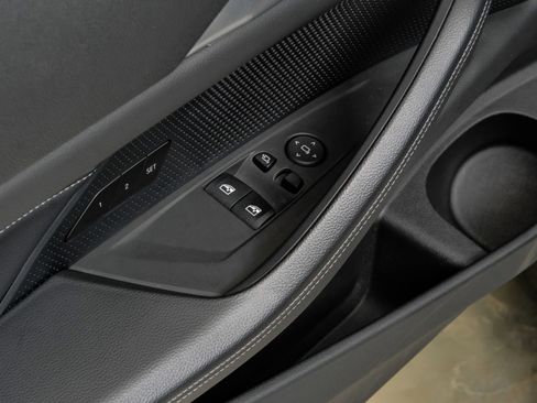 Used 2025 BMW 430i Coupe w/ Premium Package RWD image 40