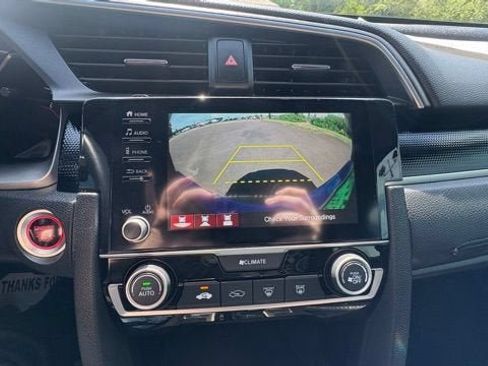 Used 2020 Honda Civic Sport image 11